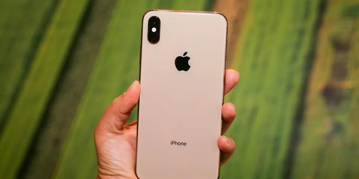 iPhone XS Max Secrets: Why This iPhone is Still Worth Your Attention