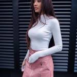 Holly Peers Profile Picture