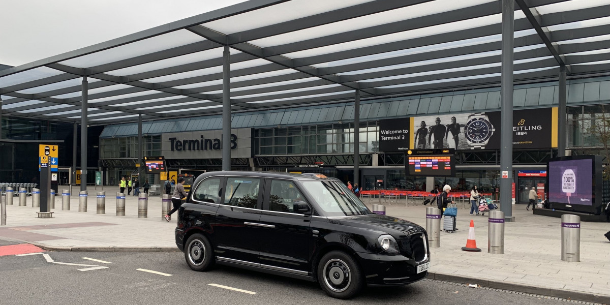 Unlock a Smooth Journey with Our Stansted Taxi Service