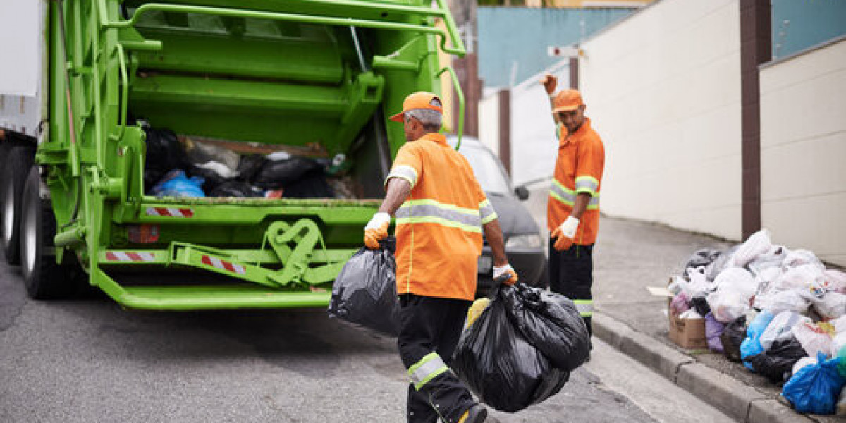 Construction Debris Removal in Simi Valley, CA: Safe and Efficient Solutions