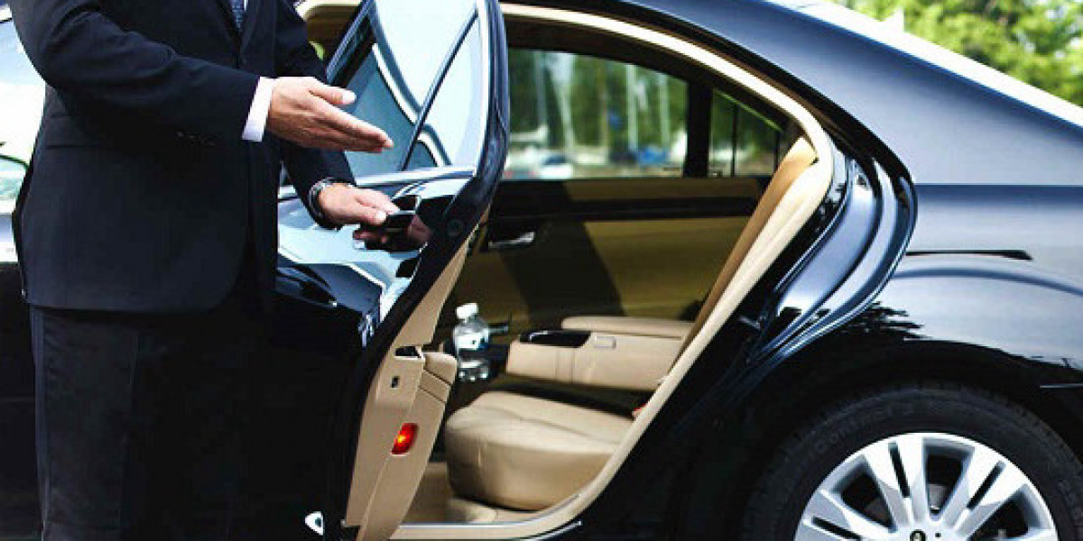 Corporate Limousine Rental Service: The Ultimate Solution for Business Travel