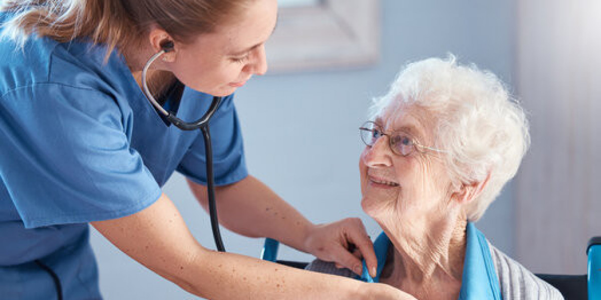 How Home Healthcare Reduces Travel Stress for Ill Patients