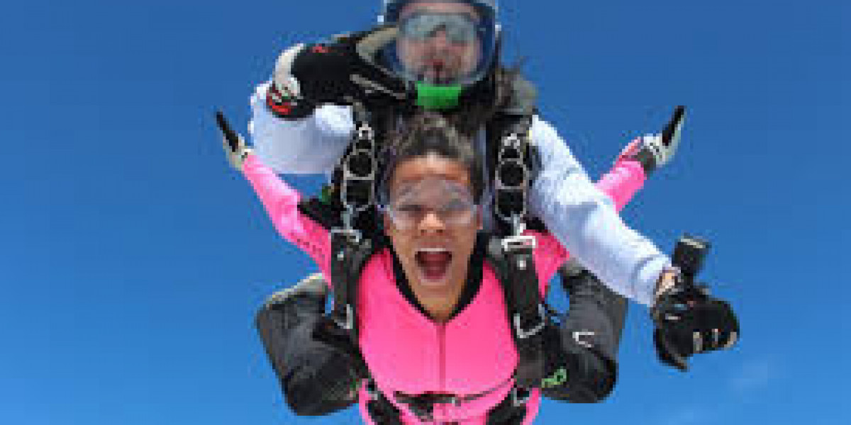 Skydiving in Los Angeles: Everything You Need to Know Before You Jump