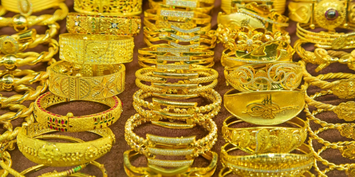Gold Plating in UAE – A Timeless Blend of Craft and Modernity