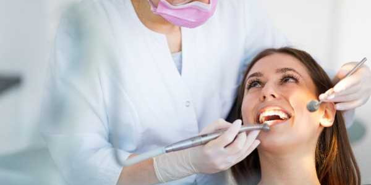 How Immediate Care Protects Oral Health and Smiles in Bedford