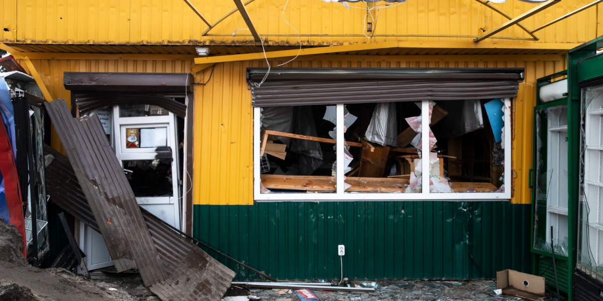 How Wind Damage Restoration Protects Your Home After a Severe Storm