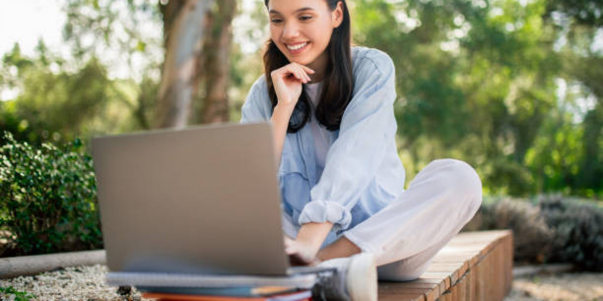 Express Assignment Help for Distance Learning Courses