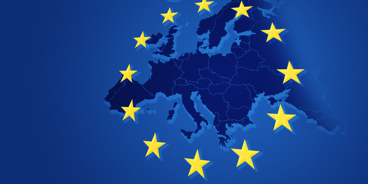 Meeting a Wealthy Man: Navigating Wealth And Relationships