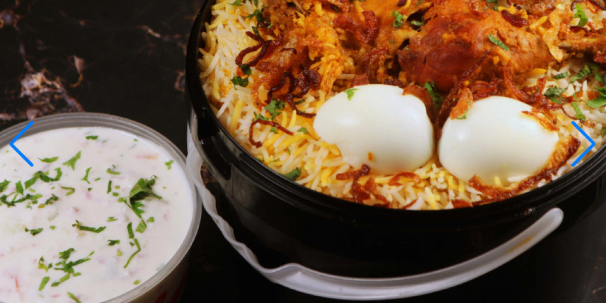 Chicken Biryani Thane: A Slow, Honest Journey Through a City That Understands Comfort Food
