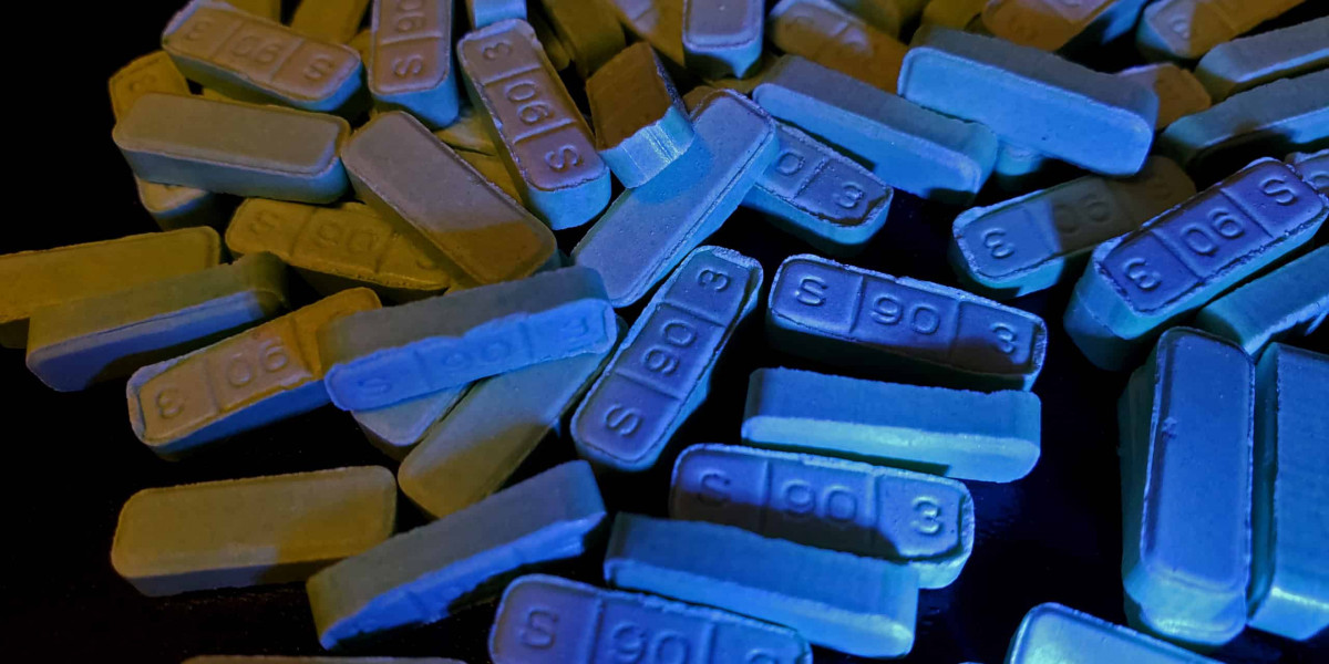 Blue Xanax Bars: How to Identify Real vs Fake Pills