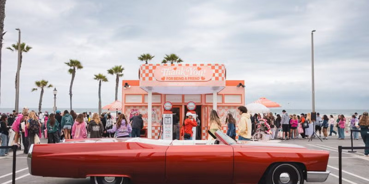 Welcome to Dandy Worldwide: The All-Season Style Guide