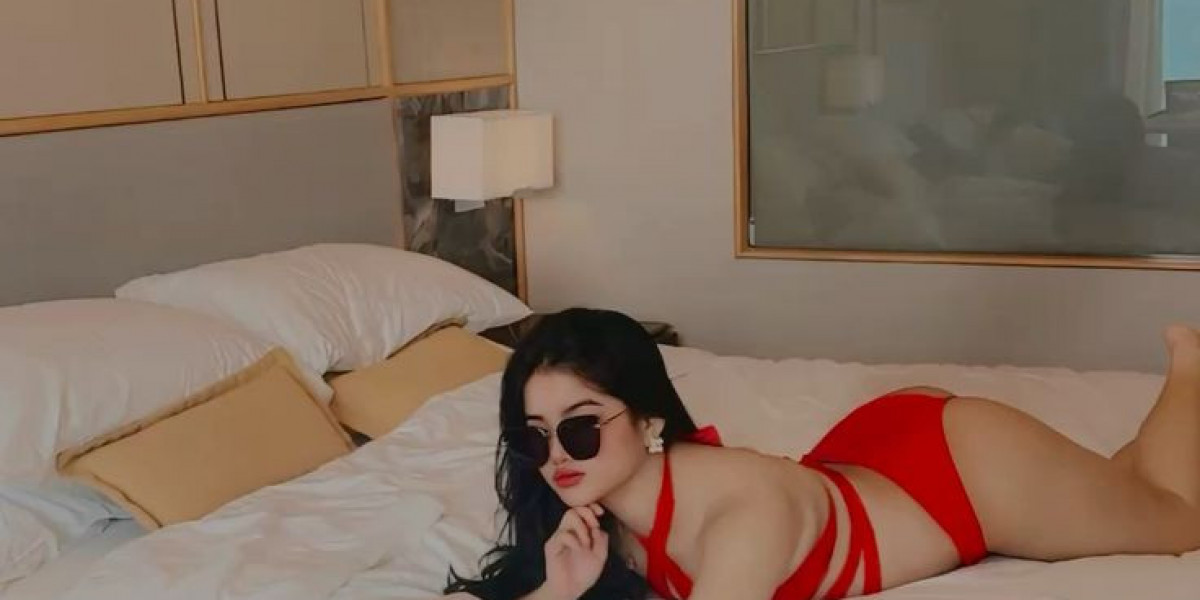 Delhi Escorts service make love not war with night partner luxury