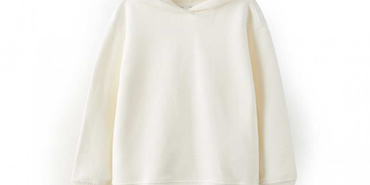 Off White: The Luxury Streetwear Revolution and the Rising Demand for Off White Scarpe