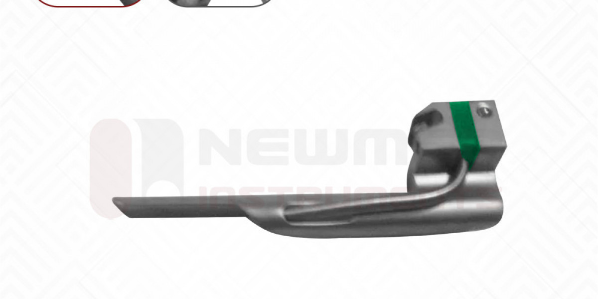 Miller vs. Macintosh Blades: Mastering Airway Management