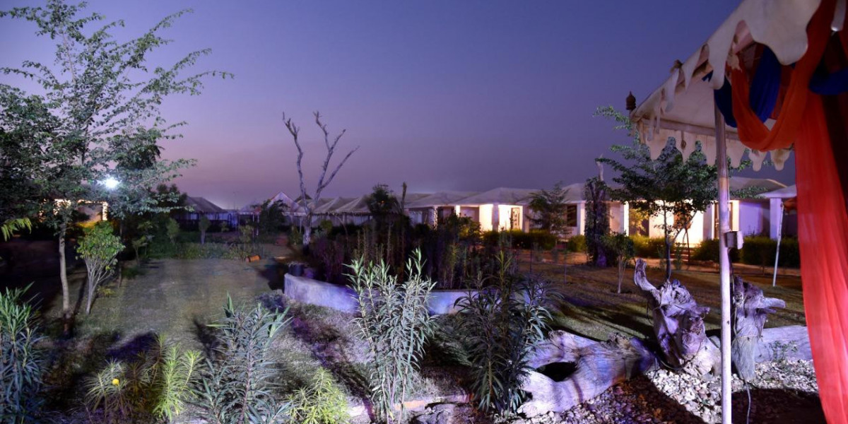 Why Booking a Jaisalmer Desert Safari Package Is Worth It