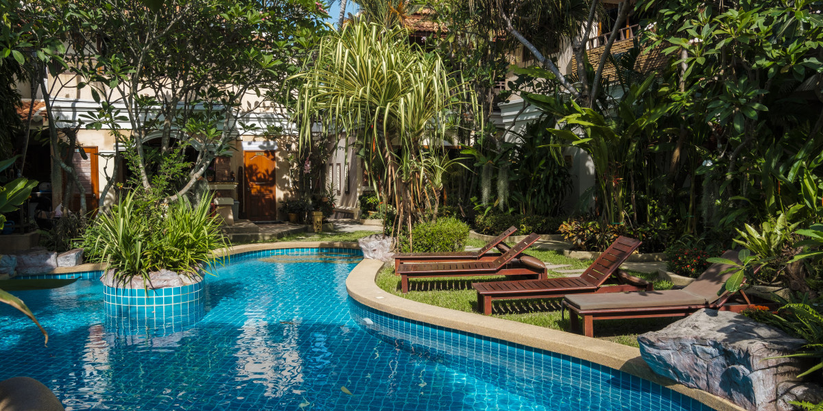 Complete Guide to Modern Pool Renovations for Beautiful Outdoor Living Spaces in Fort Lauderdale