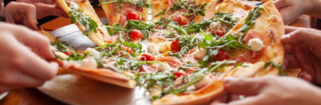 pizza in Orlando Delivery Cover Image