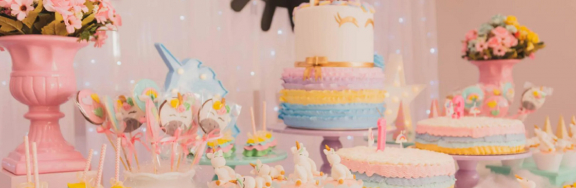 Cupcake Hearts Cover Image
