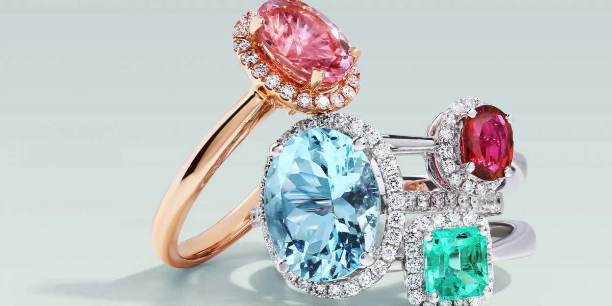 Buy Best Diamonds in Singapore | Michael Trio Premium Guide