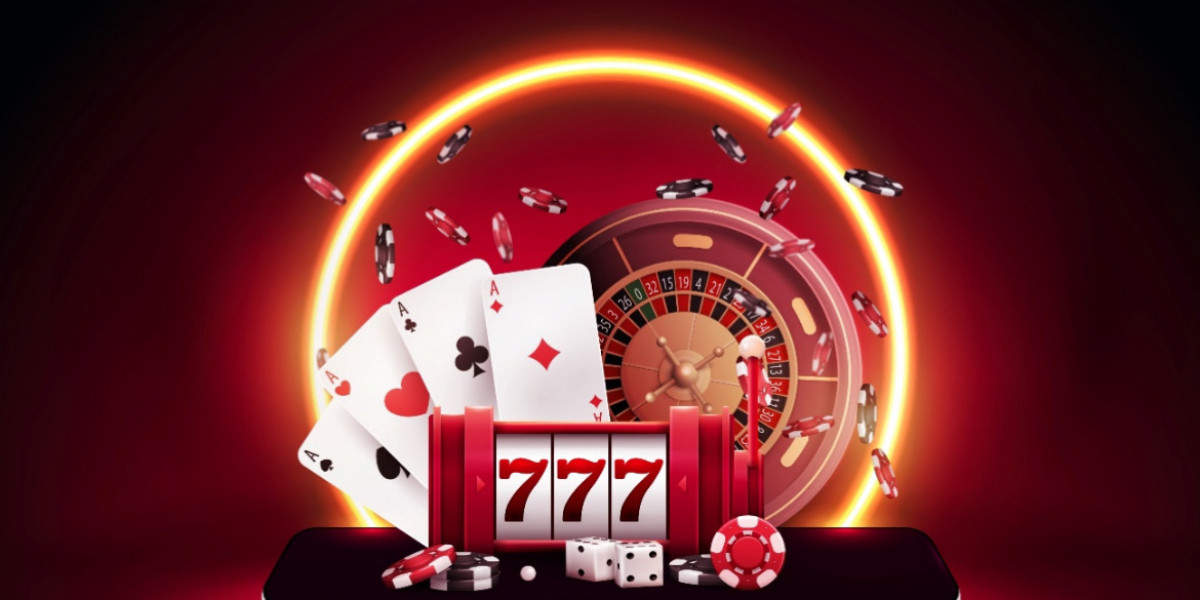 Site poker en ligne : Une analyse approfondie de l’évolution numérique, stratégique et mondiale du poker moderne