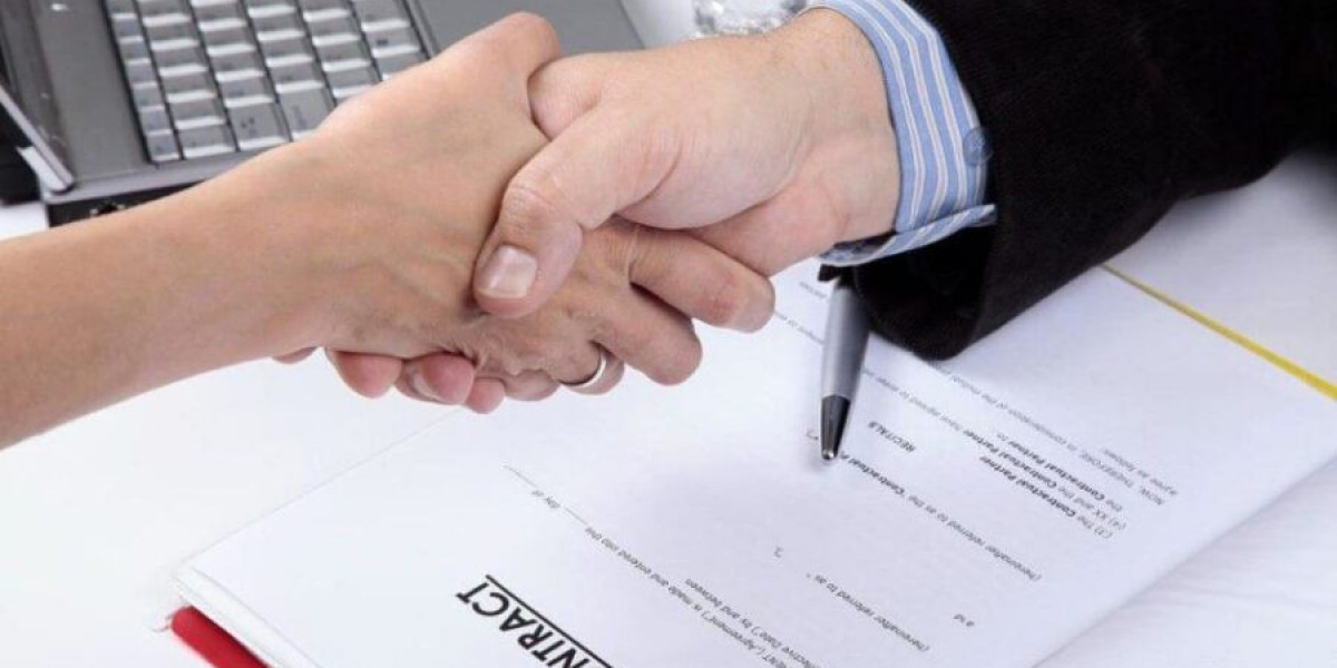 Why It’s Better to Choose a Contract Drafting Service
