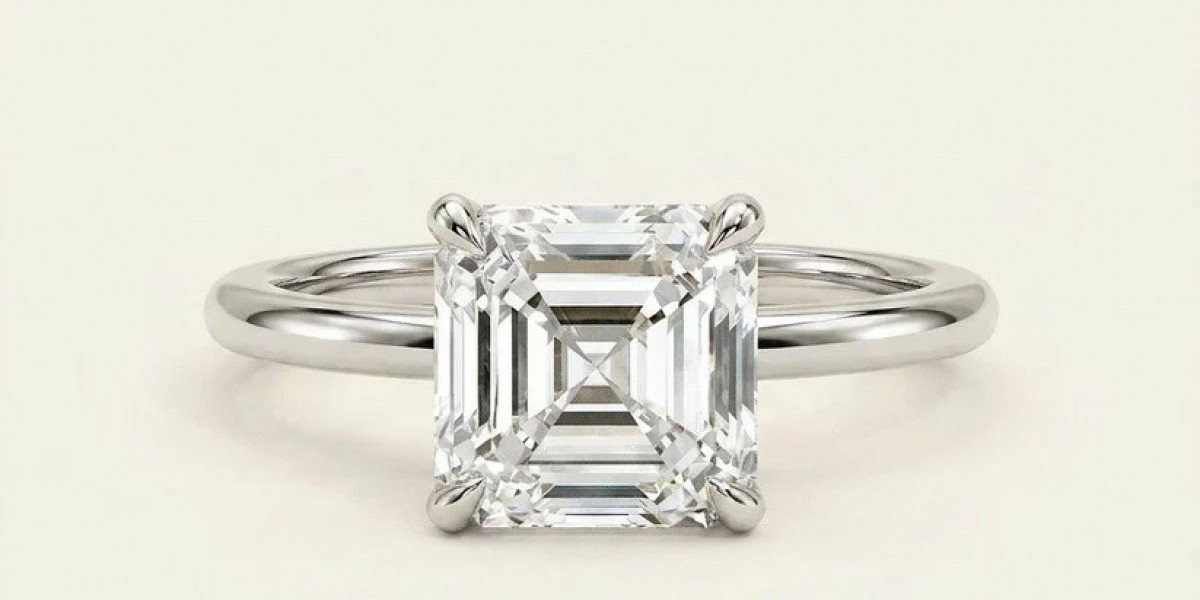 Asscher Cut Engagement Rings: A Perfect Blend of Art Deco Charm and Modern Luxury
